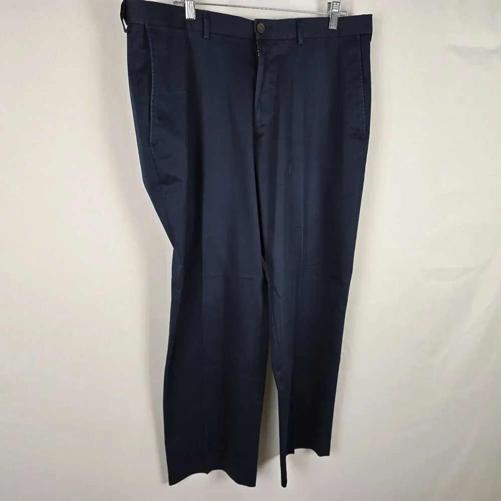 Haggar Kahki Pants Men's 38 x 29 Dark Blue Classic Fit Premium No Iron